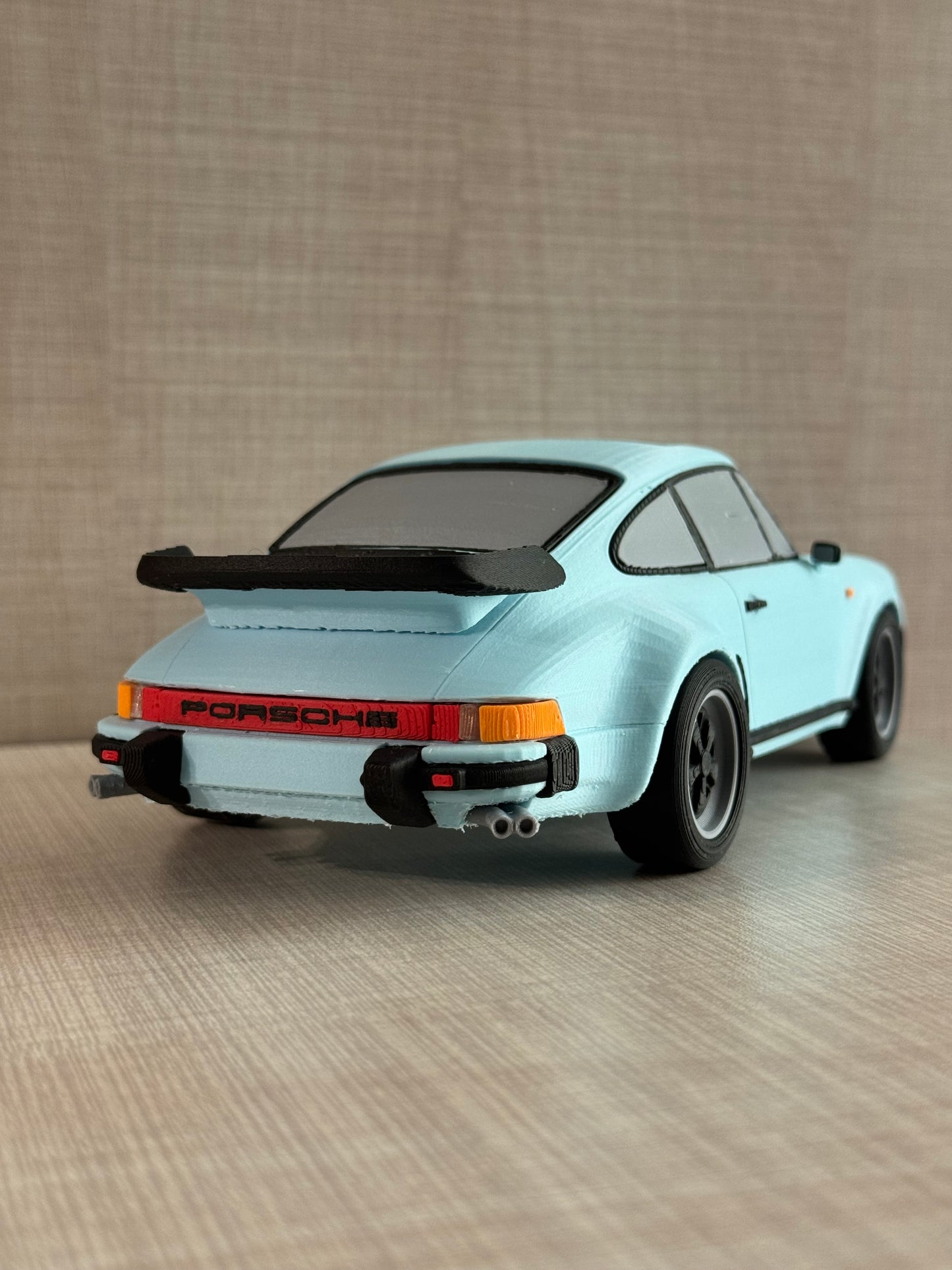 Макет на Porsche 911 turbo 3.3(930)